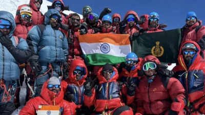 23 Himveers battle weeks of gruelling Himalayan climbing to reach 24,131-ft Mt Abi Gamin & unfurl Tricolour | India News