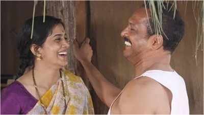 Sonali Kulkarni remembers Nana Patekar’s care during her pregnancy while promoting ‘Deool’ | Hindi Movie News