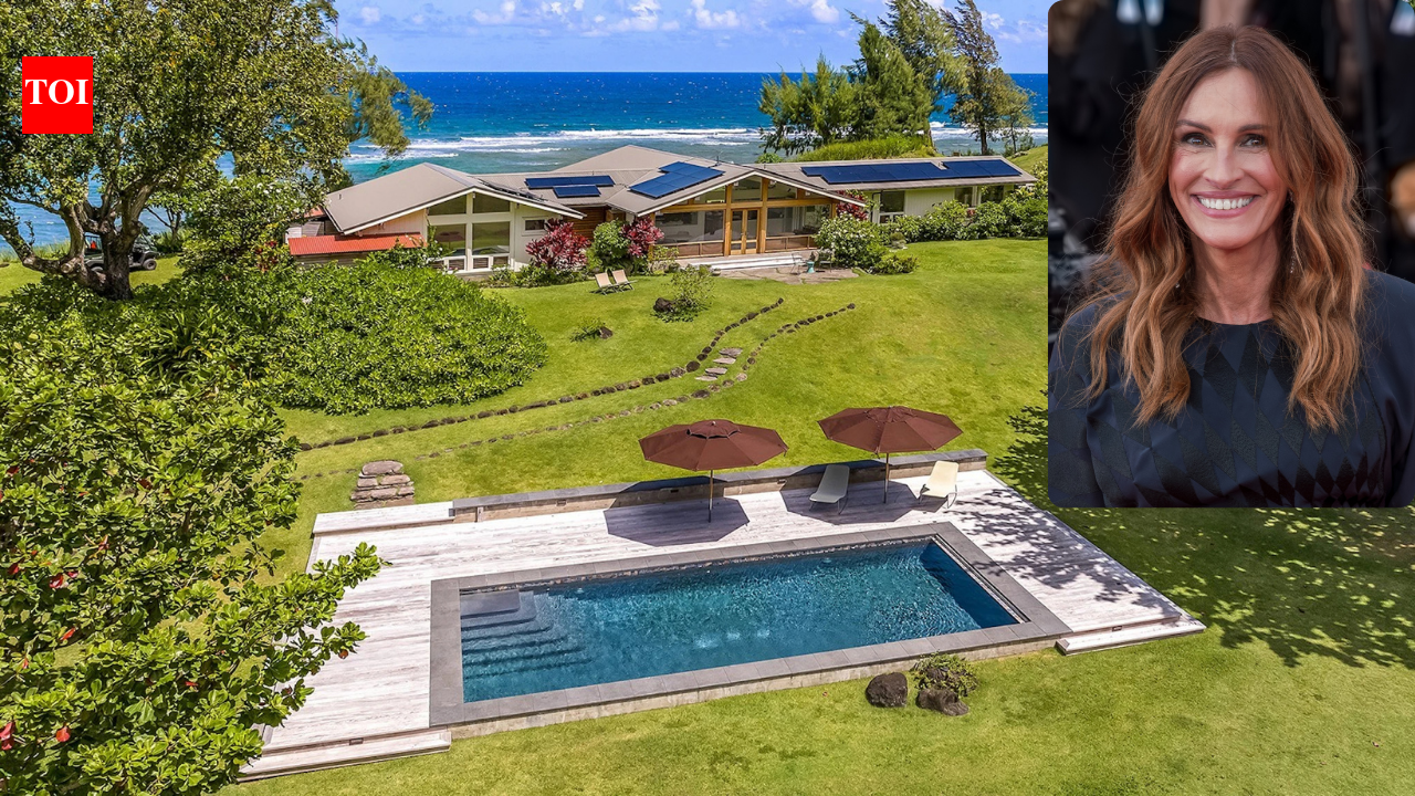 Julia Roberts once owned an 8.3-acre Hawaiian beachfront estate that sold for nearly $20 million after being listed for $30 million |