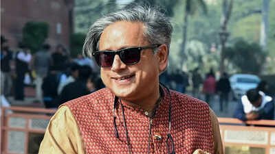 ‘Singhasan khali karo’: Shashi Tharoor’s poetic post as Congress ups ante against CEC | India News