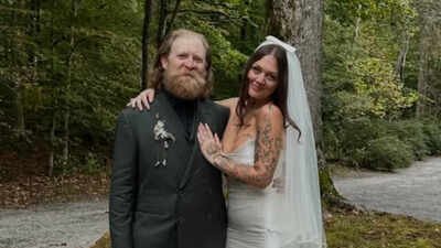 ‘Ex’s & Oh’s’ singer Elle King and tattoo artist Dan Tooker tie the knot: ‘Best day of my life’ |
