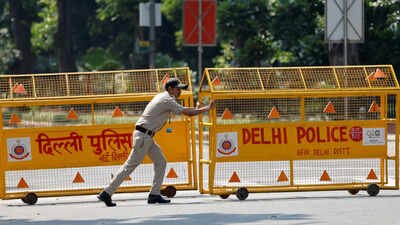 Govt issues clarification on ‘unconditional apology’ in SC over internet shutdown | India News