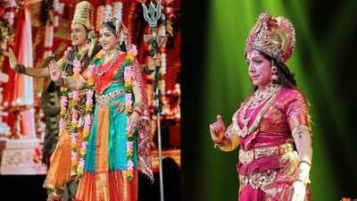 Hema Malini turns into Mata Durga as she performs her most popular dance ballet at 77 at Classic Convention centre, netizens call her ‘beautifully divine’ | Hindi Movie News