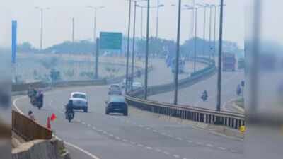 Less-than-2-lane NH stretches shrink to 8% as high-speed corridors surge | India News