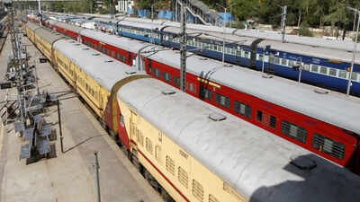 Railways cancel all Mail/Express trains reaching New Delhi, Hazrat Nizamuddin from 4am to 2pm on October 10 | India News