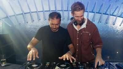 ‘Little bit of Calvin, little bit of Harris’: Ravi Shastri poses with world-famous DJ in Athens | Off the field News