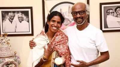 Superstar Rajinikanth meets Asian Games medallist Vithya Ramaraj; congratulates her on winning three medals | Tamil Movie News