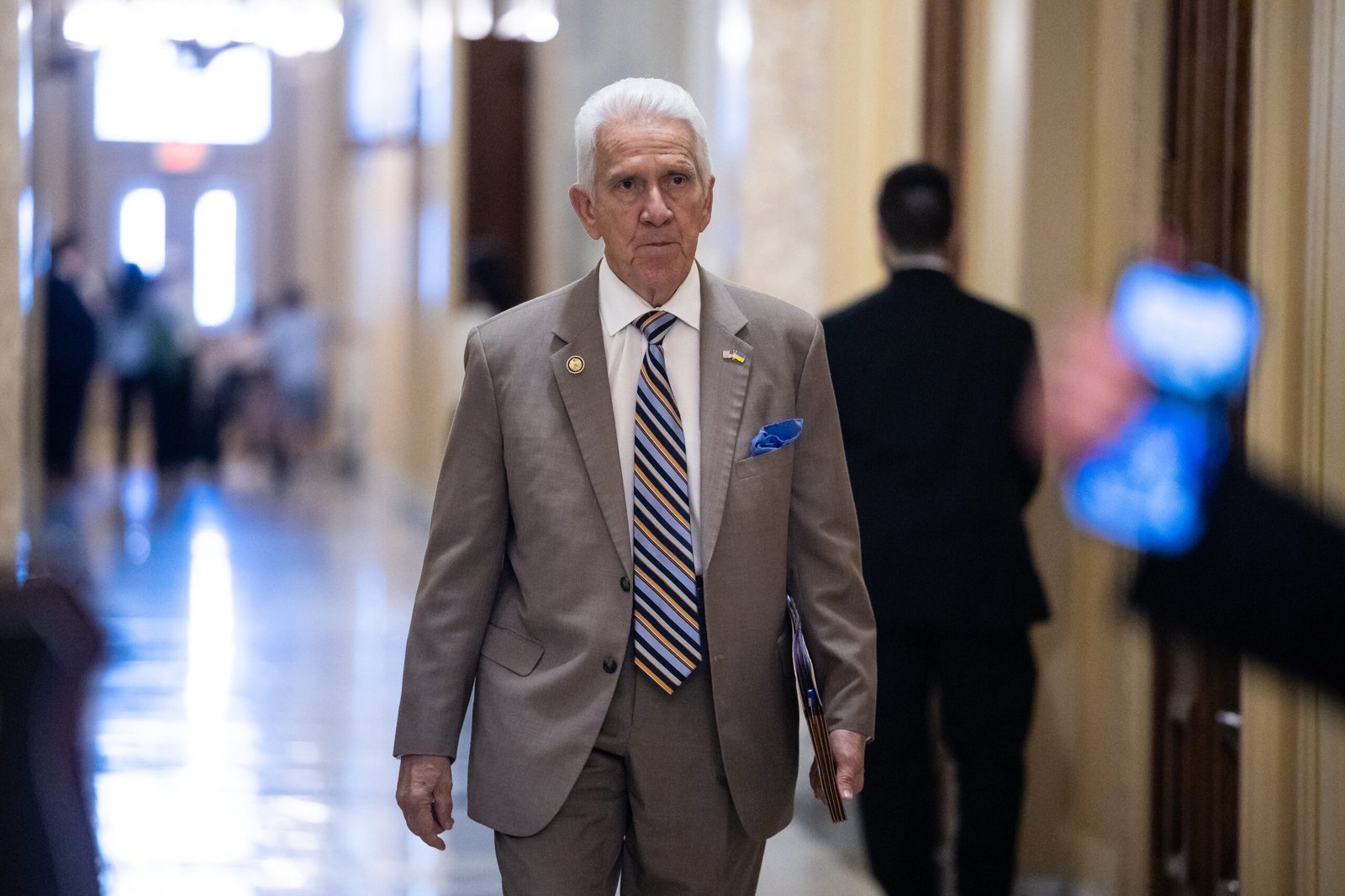 Bipartisan House group urges Trump to enforce Russia sanctions, scrap diesel deal